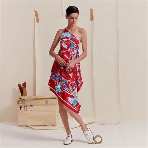 hermes pink dress